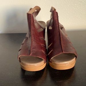 Dansko Ruby Sandal sz41EU new with tag